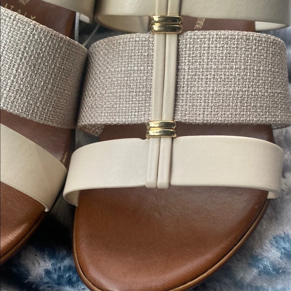 Cream Triple-Strap Italian Size 6.5W Sandals w/Textured Fabric Summer Fall